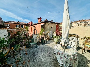 Terratetto unifamiliare Campo Bandiera e Moro o de la Bragora, Santi Giovanni e Paolo - Santa Maria Formosa, Venezia