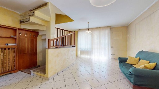 Villa a schiera via Tevere 27, Maiasco, Rivoli