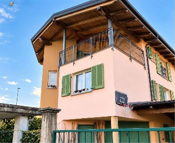 Villetta a schiera all'asta via Galliano 15, Foglizzo