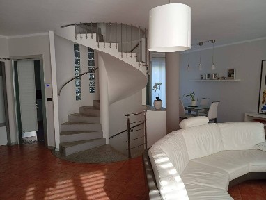 Barone Canavese, Via Marone, 5