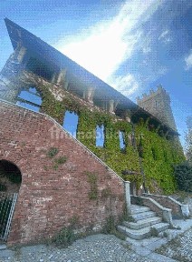 Villetta a schiera all'asta via Rapida ai Castelli 10, Piossasco