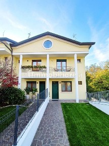 Villa a schiera Località Artessura 1/C, Centro, Adria