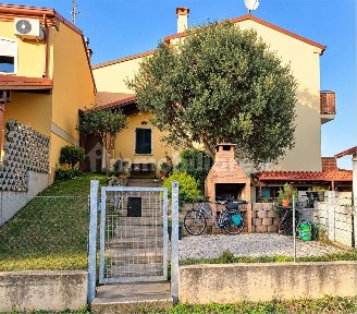 Villetta a schiera all'asta Strada Cavedon, 24, Adria