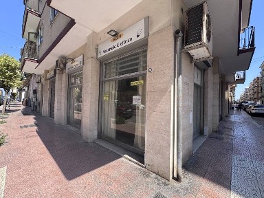 Taranto, Borgo, Via Guglielmo Oberdan, 37/A