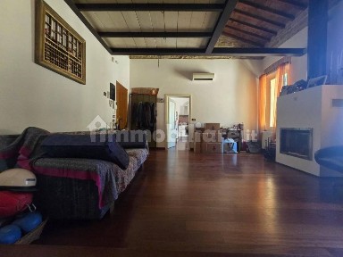 Appartamento via Baldassarre Peruzzi, 53100, Provenzano, Siena