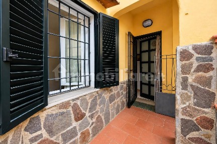 Trilocale via Don Maglioni, Capalle, La Villa, Esselunga, Campi Bisenzio