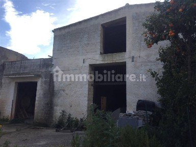 Rustico, da ristrutturare, 600 m², Castellammare del Golfo