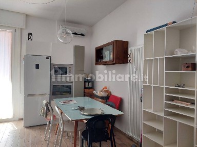 Trilocale via nino bixio 62, Centro Storico, Ravenna