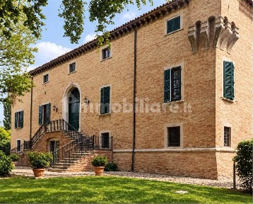 Ravenna, Via petrosa 126