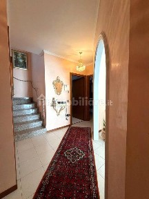 Villa a schiera 5 locali, ottimo stato, Uboldo
