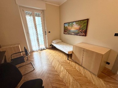 Appartamento via Claudio Luigi Berthollet 10, San Salvario - Baretti, Torino
