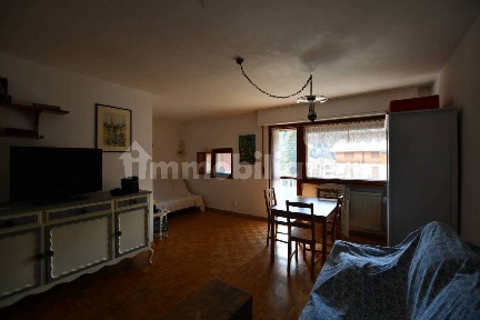 Monolocale viale Bramafam 30, Centro, Bardonecchia