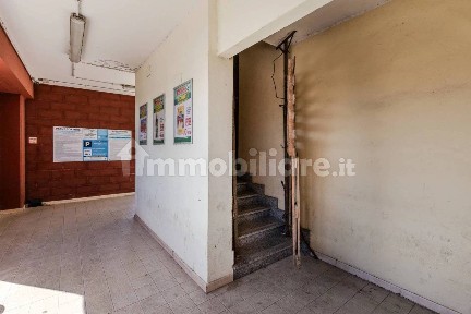 Locale commerciale in Affitto
