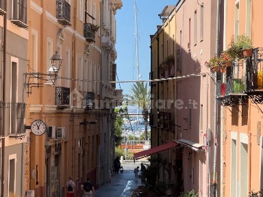 Locale commerciale in Affitto
