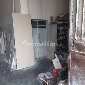 Laboratorio all'asta via delle Margherite 9, Caprarica di Lecce