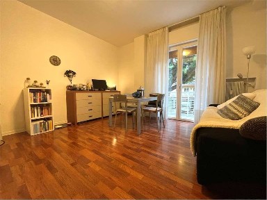 Bilocale buono stato, primo piano, Lido Centro Ovest, Jesolo