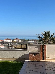 Trilocale via Giuseppe Scalarini, 9, Vasto Marina, Vasto