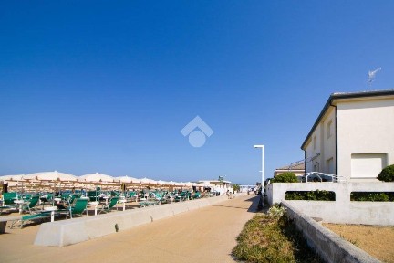 Trilocale via figlia di iorio 34, Centro, Francavilla al Mare