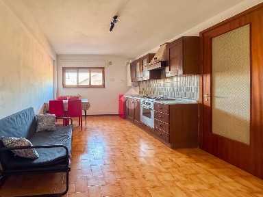 Trilocale via Pescara 210, Chieti Scalo, Chieti