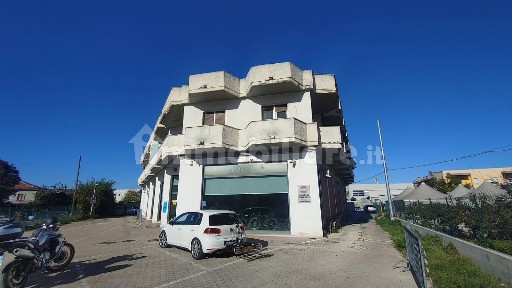 Trilocale via Camillo Benso Conte di Cavour 16A, Sambuceto, San Giovanni Teatino
