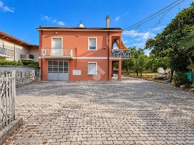 Bilocale via cimabue 4, Sambuceto, San Giovanni Teatino