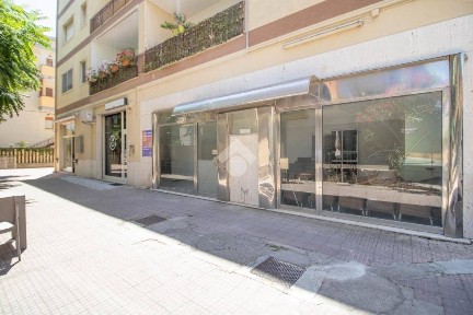 Bilocale viale Nettuno, Centro, Francavilla al Mare