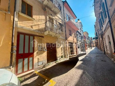 Trilocale via San Francesco d'Assisi, Centro Storico, Vasto
