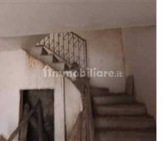 Appartamento all'asta via Dell'Orefice 14, Fara Filiorum Petri