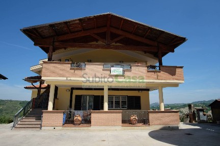 Roccamontepiano, Via Corsi, 12
