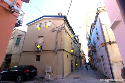 Appartamento via Cadolini, Centro, Ortona