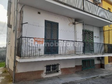 Appartamento largo Madonna Delle Grazie, 6, Centro, Monteodorisio