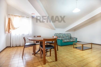 Trilocale via Sant\'Eufemia 60, Centro, Fara Filiorum Petri