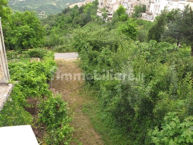 Palombaro, Strada Provinciale Val di Foro e Bocca di Valle, 10