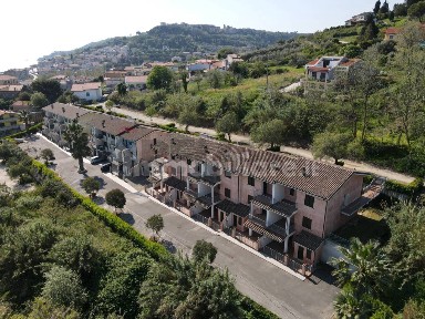 Trilocale via Adriatica Nord 75, San Vito Chietino