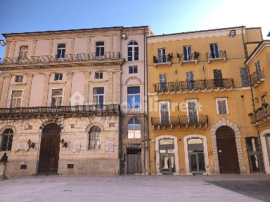 Quadrilocale piazza San Giustino 5, Chieti Città, Chieti