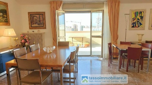 Appartamento buono stato, quarto piano, Centro, Ortona