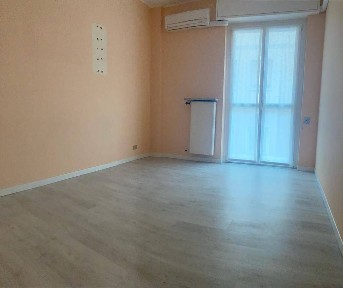 Zogno, Via 25 Aprile, 8