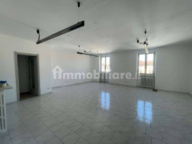 Trescore Balneario, piazza Cavour 17