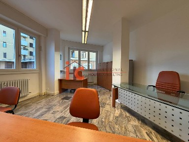 Ufficio - Studio in Affitto