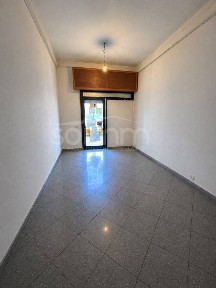 Locale commerciale in Vendita
