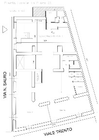 Locale commerciale in Vendita