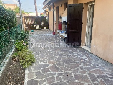 Ravenna, Porto Corsini - Marina Romea, Via Po, 14