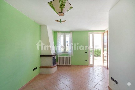 Villa a schiera via benati 20, Centro, Conselice