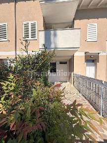 Villa a schiera 4 locali, ottimo stato, Lugo