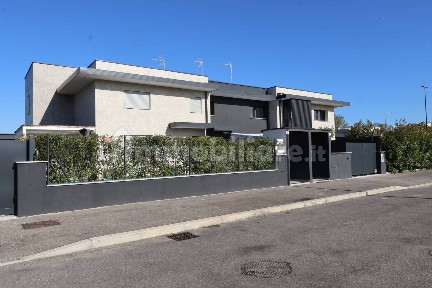 Villa a schiera 3 locali, nuova, Centro, Cervia