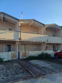 Villa a schiera via Abruzzi, Centro, Bagnacavallo