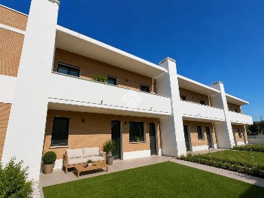 Ravenna, Borgo Montone - San Marco, Piazza Elsa Morante, 3