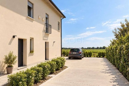 Villa a schiera via Coronella 2D, Conselice