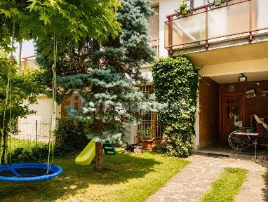 Villa a schiera 5 locali, buono stato, Faenza