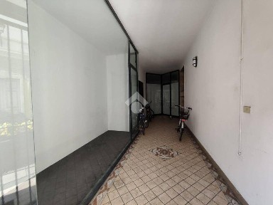Brescia, Loggia - Garibaldi, Contrada del Cavalletto, 14